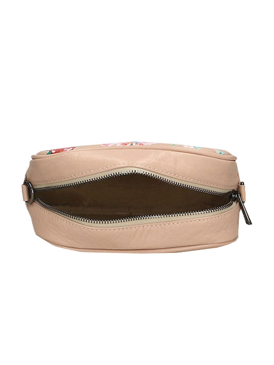 Magda Borsa a spalla da Donna in Vera Pelle
